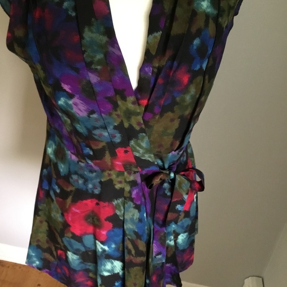ASO ROSALIE HALE FEI SILK WRAP TOP - Picture 5 of 14